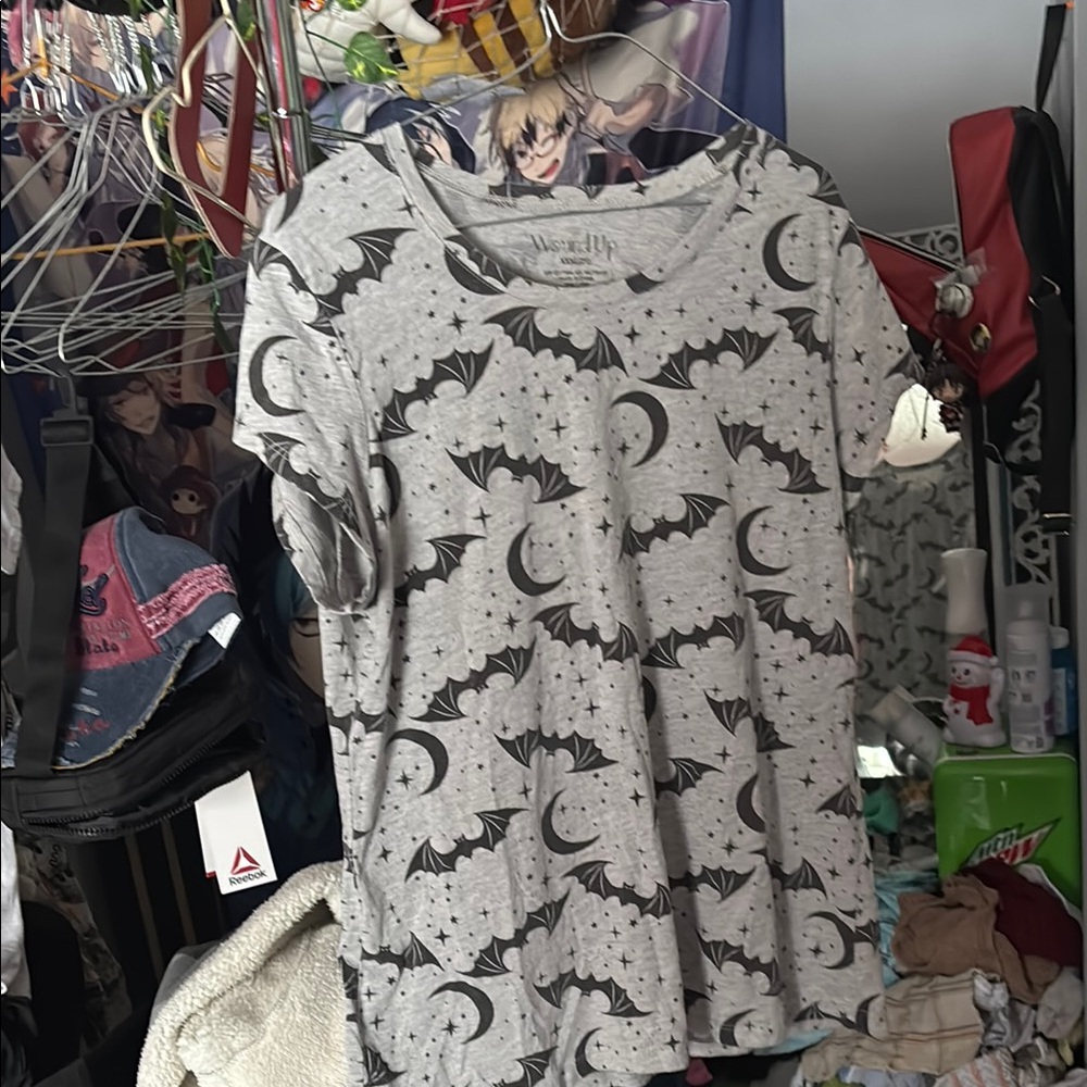 Wild Fable Gray Bat and Moon T-Shirt